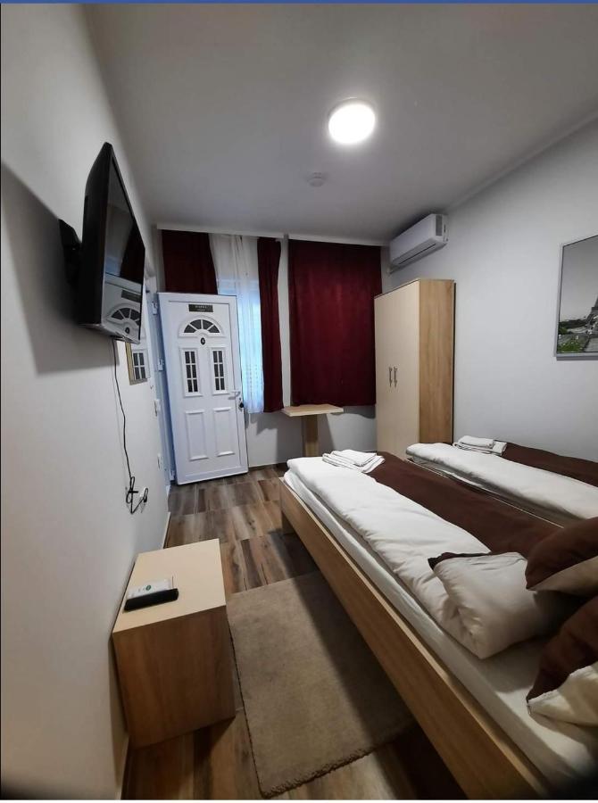 Vila Evropa Apartment Sombor Exterior foto