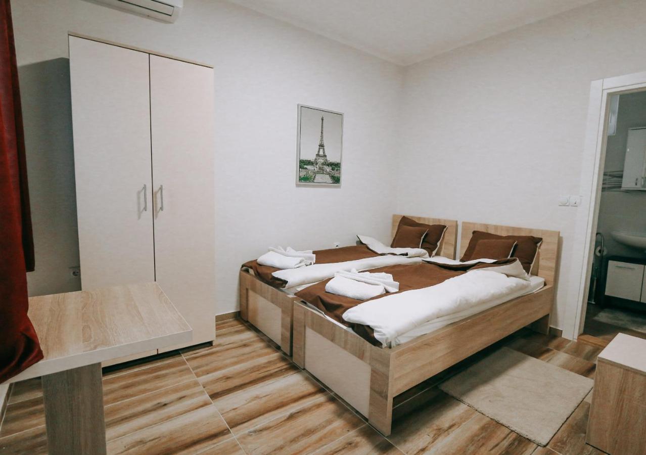 Vila Evropa Apartment Sombor Exterior foto